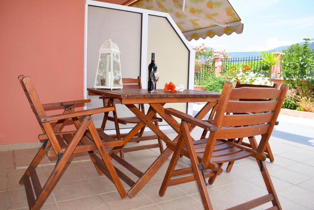 Villa Margarita Limenas  Exterior photo